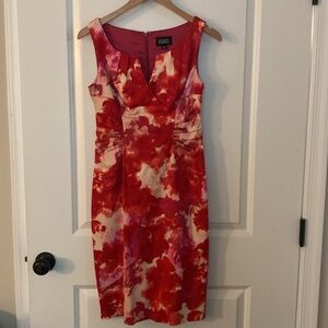 Adrianna Papell Red and Pink Women's Dress. Size 4.
